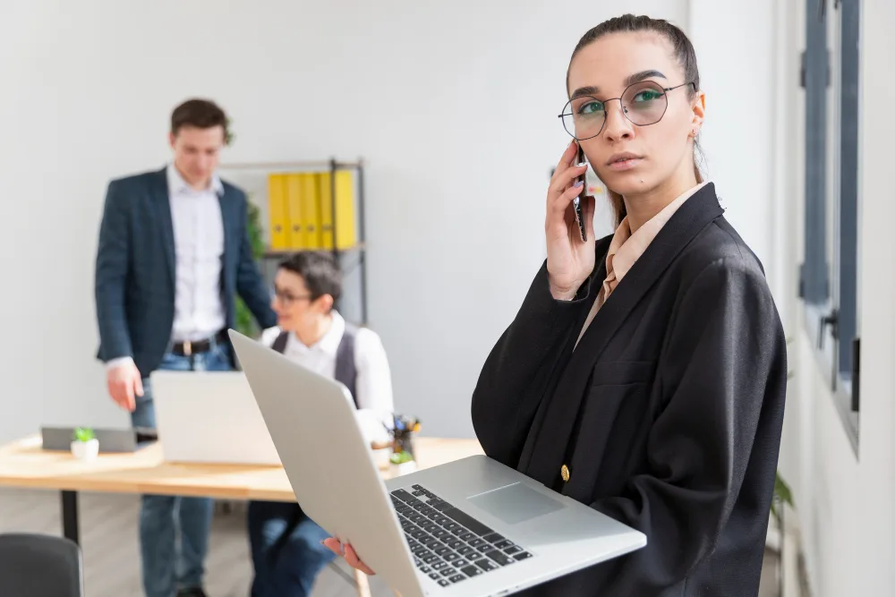 Ultimate Vertical Assistant for Smarter, Faster, and More Efficient Workflows 2 Ultimate Vertical Assistant for Smarter, Faster, and More Efficient Workflows